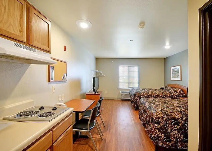 Value Place Charleston Central Hotel North Charleston