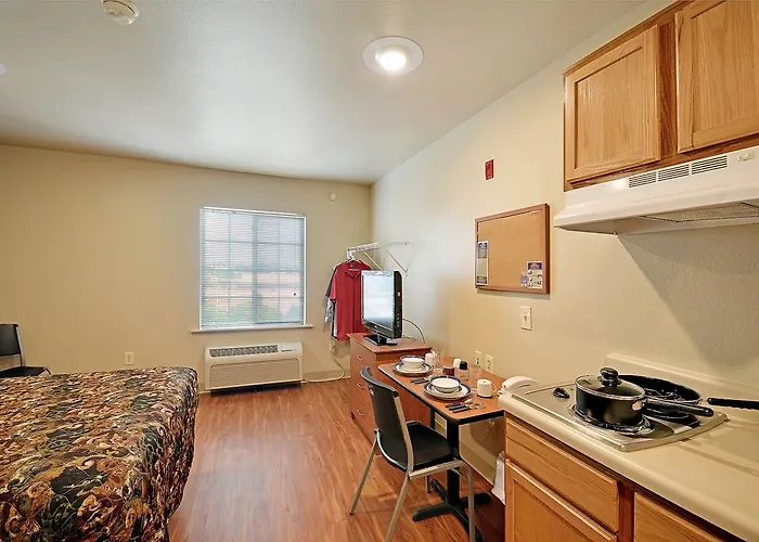 Hotel Value Place Charleston Central