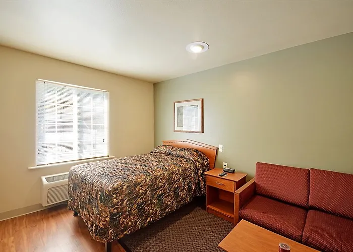 Hotel Value Place Charleston Central 2*